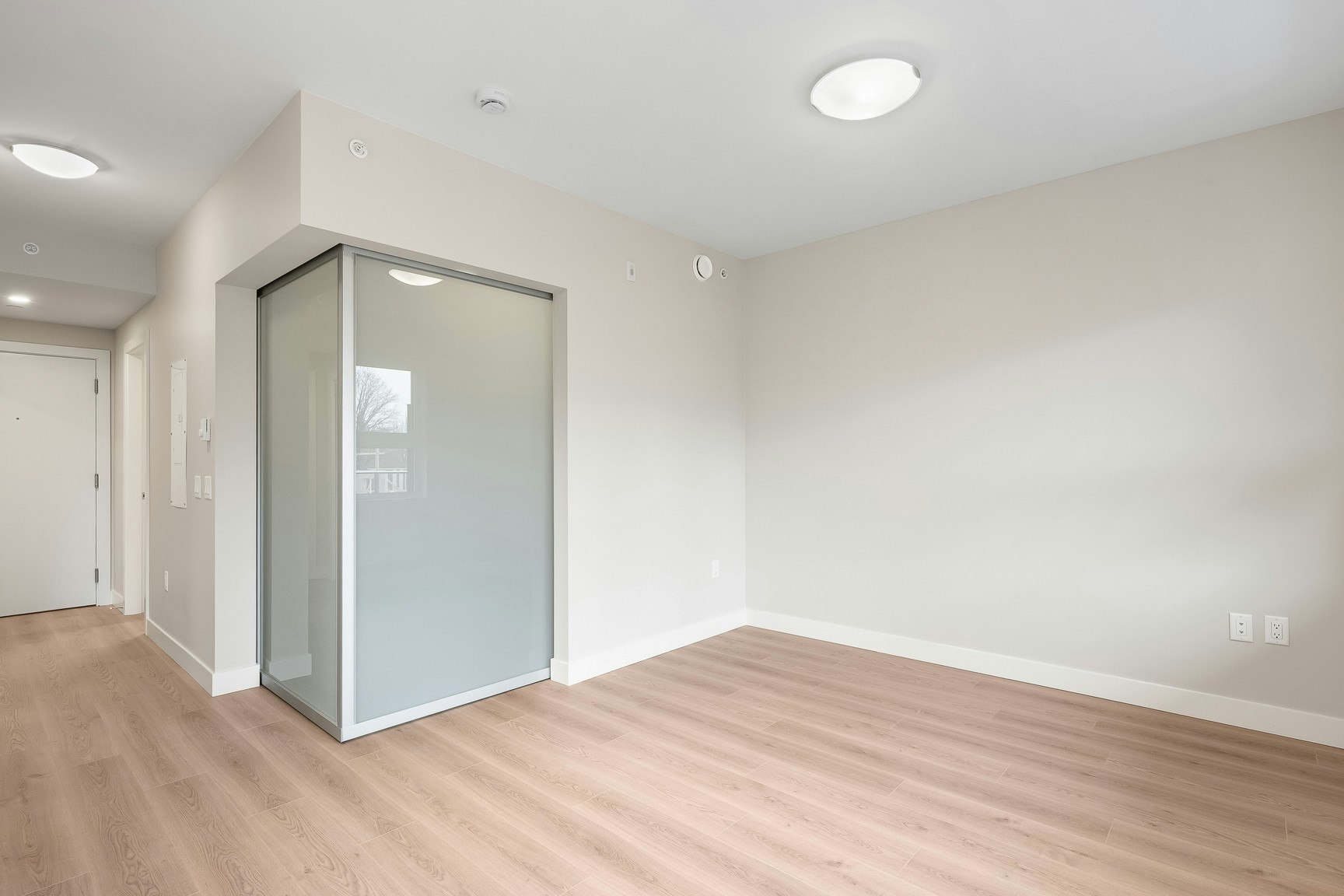 406-641 Claremont Street, Coquitlam, BC, V3J 0N8 - 4