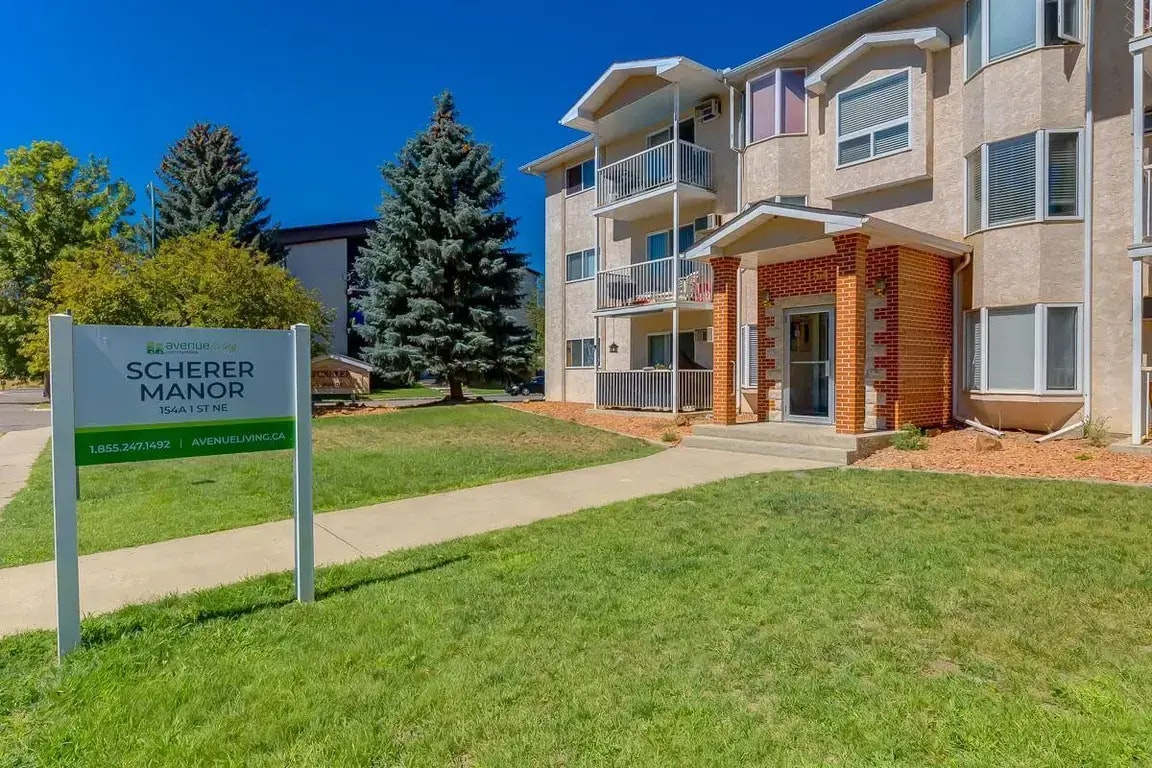 203-1  Street NE, Medicine Hat, AB, T1A 5K4 - 7