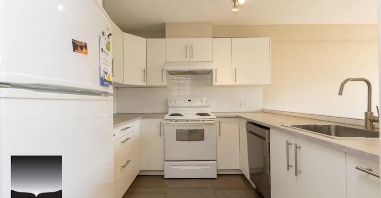 2-520 West Keith Road, North Vancouver, BC, V7M 1M4 - 14
