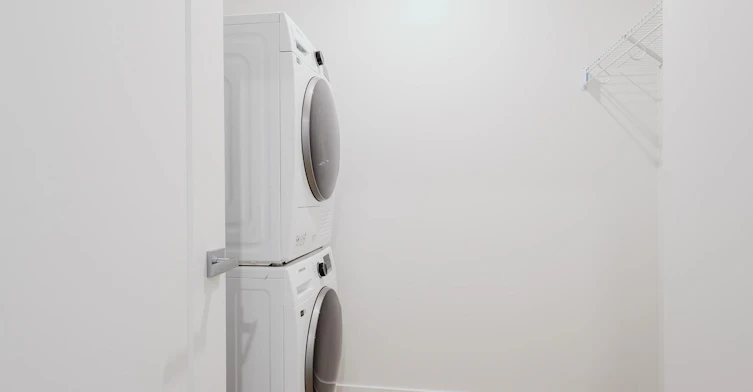 5200 De La Savane Rue, Montréal, QC, H4P 1V4 - 10