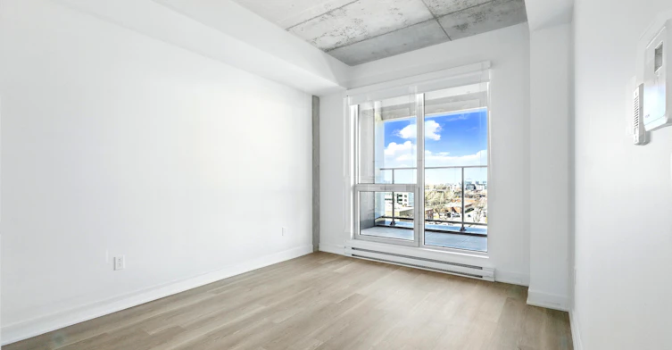 5200 De La Savane Rue, Montréal, QC, H4P 1V4 - 6