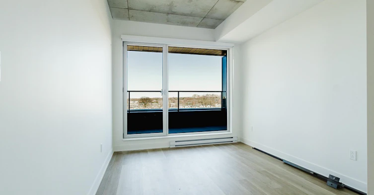 5200 De La Savane Rue, Montréal, QC, H4P 1V4 - 8