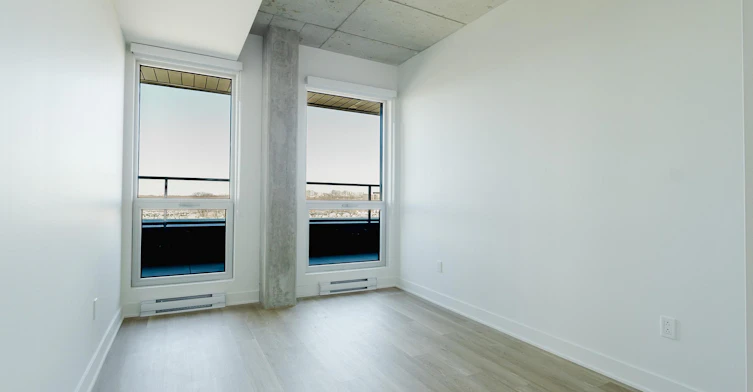 5200 De La Savane Rue, Montréal, QC, H4P 1V4 - 10