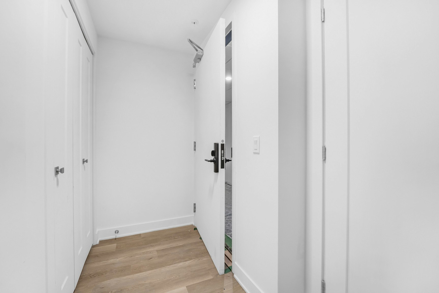 1655 Carling Avenue, Ottawa, ON, K2A 1C4 - 2