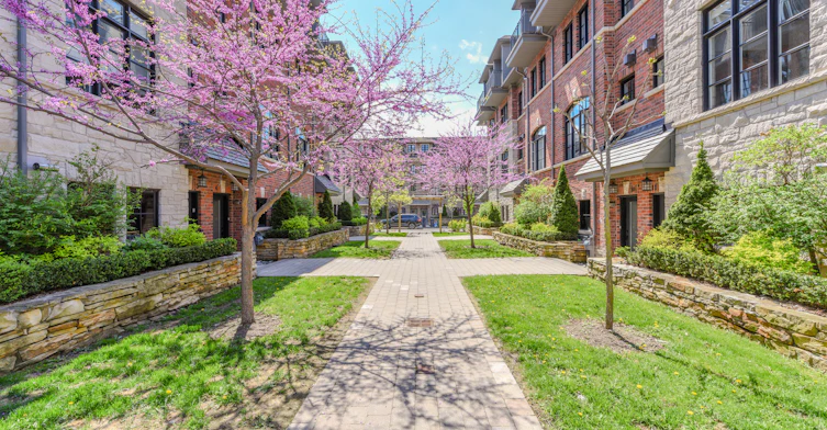 D38-1145 Ossington Avenue, Toronto, ON, M6G 0A3 - 3