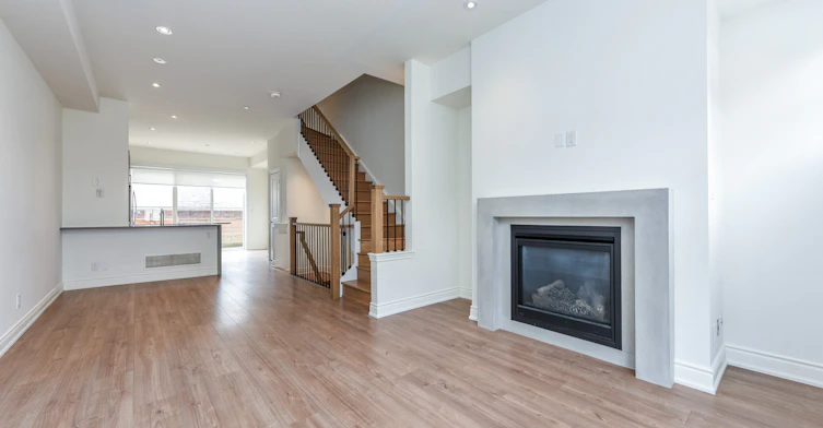 D38-1145 Ossington Avenue, Toronto, ON, M6G 0A3 - 13