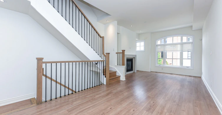 D38-1145 Ossington Avenue, Toronto, ON, M6G 0A3 - 12