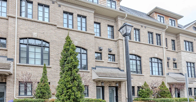 D45-1145 Ossington Avenue, Toronto, ON, M6G 0A3 - 9