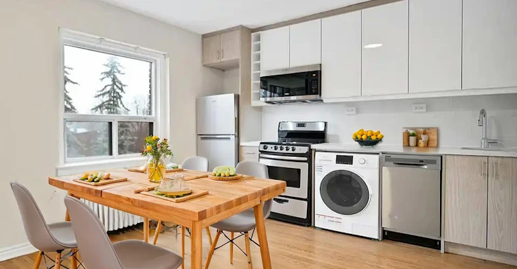 0040-166 Eastbourne Avenue, Toronto, ON, M5P 2G6 - 7