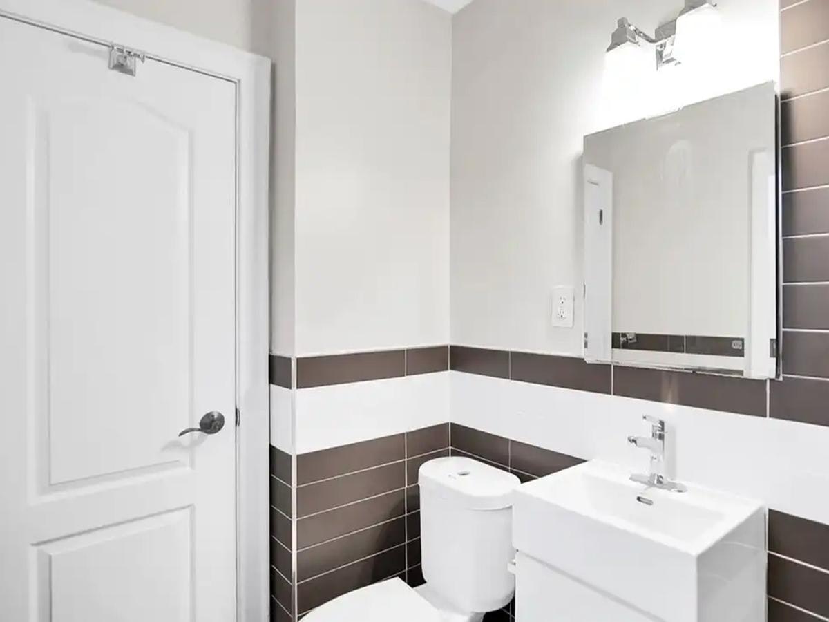166 Eastbourne Avenue, Toronto, ON, M5P 2G6 - 9