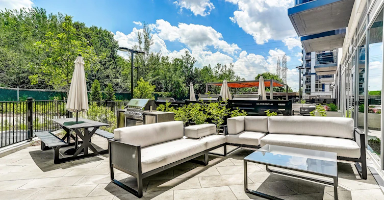 610 Martin Grove Rd, Toronto, ON, M9R 0A4 - 28