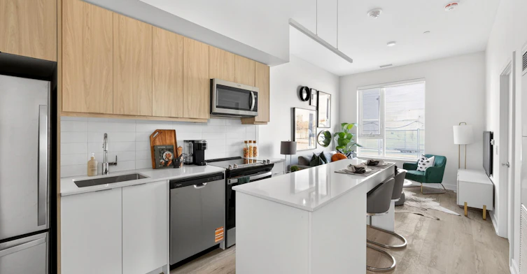 610 Martin Grove Rd, Toronto, ON, M9R 0A4 - 5