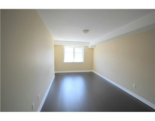 16-1238 Marenger Street, Ottawa, ON, K1C 1S2 - 8