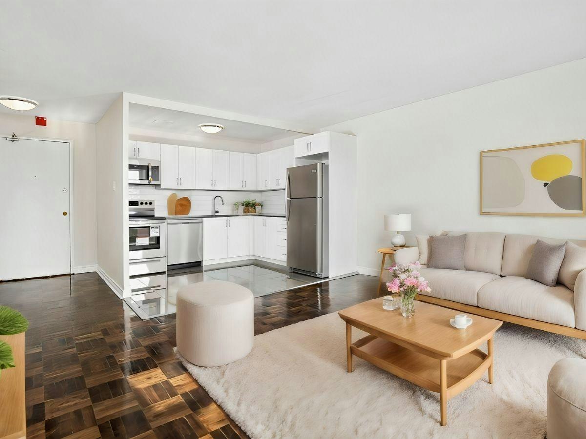 701-408-697 Eglinton Avenue West, Toronto, ON, M5N 1C6 - 2