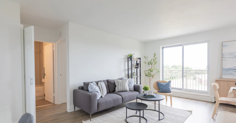 102-718 Lawrence Road, Hamilton, ON, L8K 1Z6 - 3