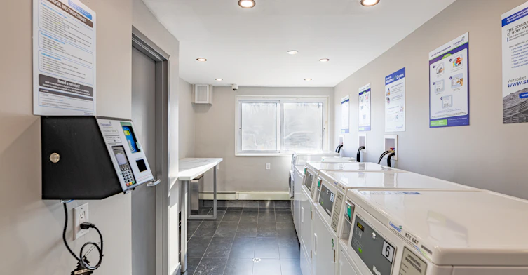 102-718 Lawrence Road, Hamilton, ON, L8K 1Z6 - 8