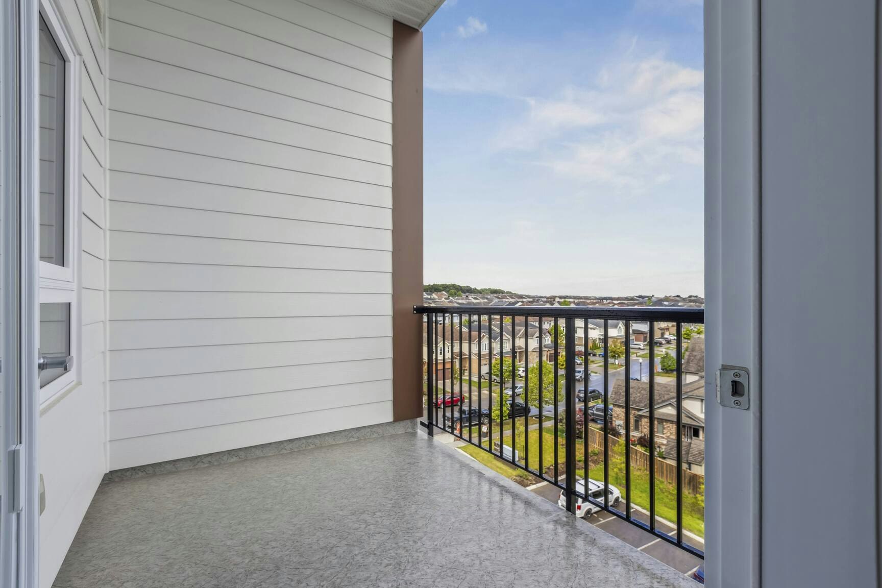 A210-239 Eden Oak Trail, Kitchener, ON, N2A 0L5 - 24