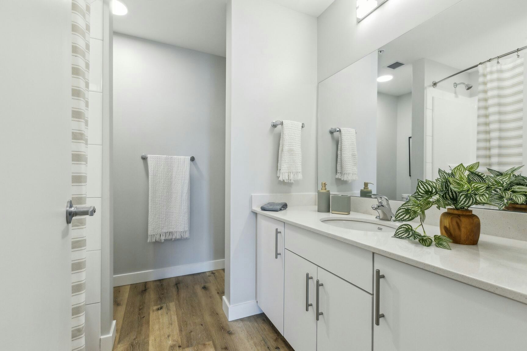 C116-239 Eden Oak Trail, Kitchener, ON, N2A 0L5 - 28
