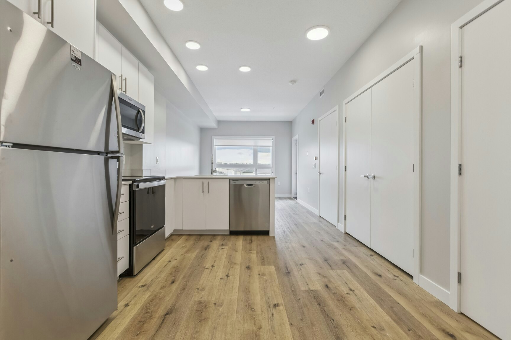 D103-B-239 Eden Oak Trail, Kitchener, ON, N2A 0L5 - 4