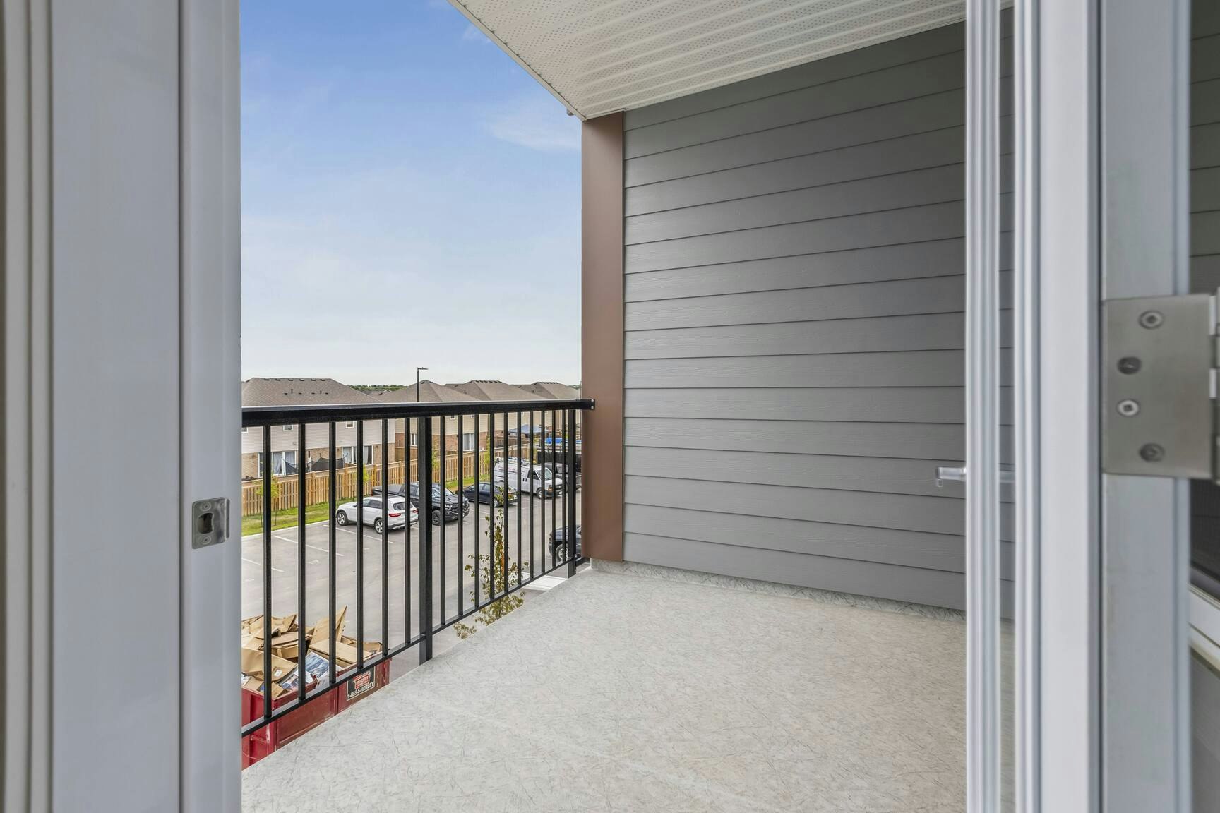 D103-B-239 Eden Oak Trail, Kitchener, ON, N2A 0L5 - 13