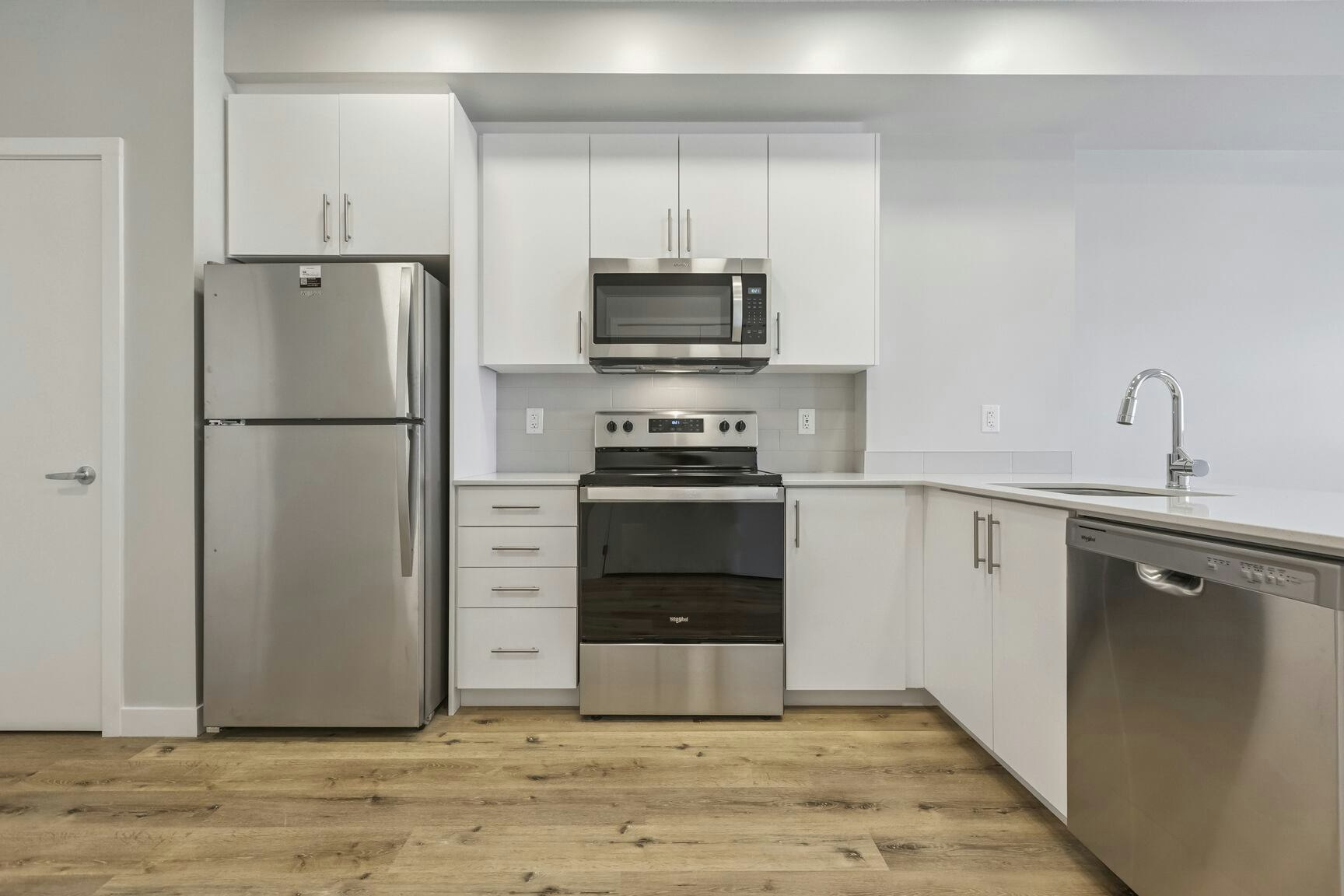 D103-B-239 Eden Oak Trail, Kitchener, ON, N2A 0L5 - 3