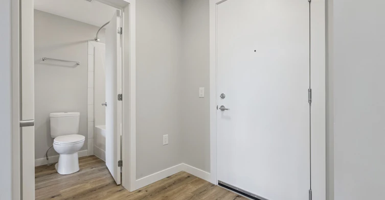 C113-D-239 Eden Oak Trail, Kitchener, ON, N2A 0L5 - 11