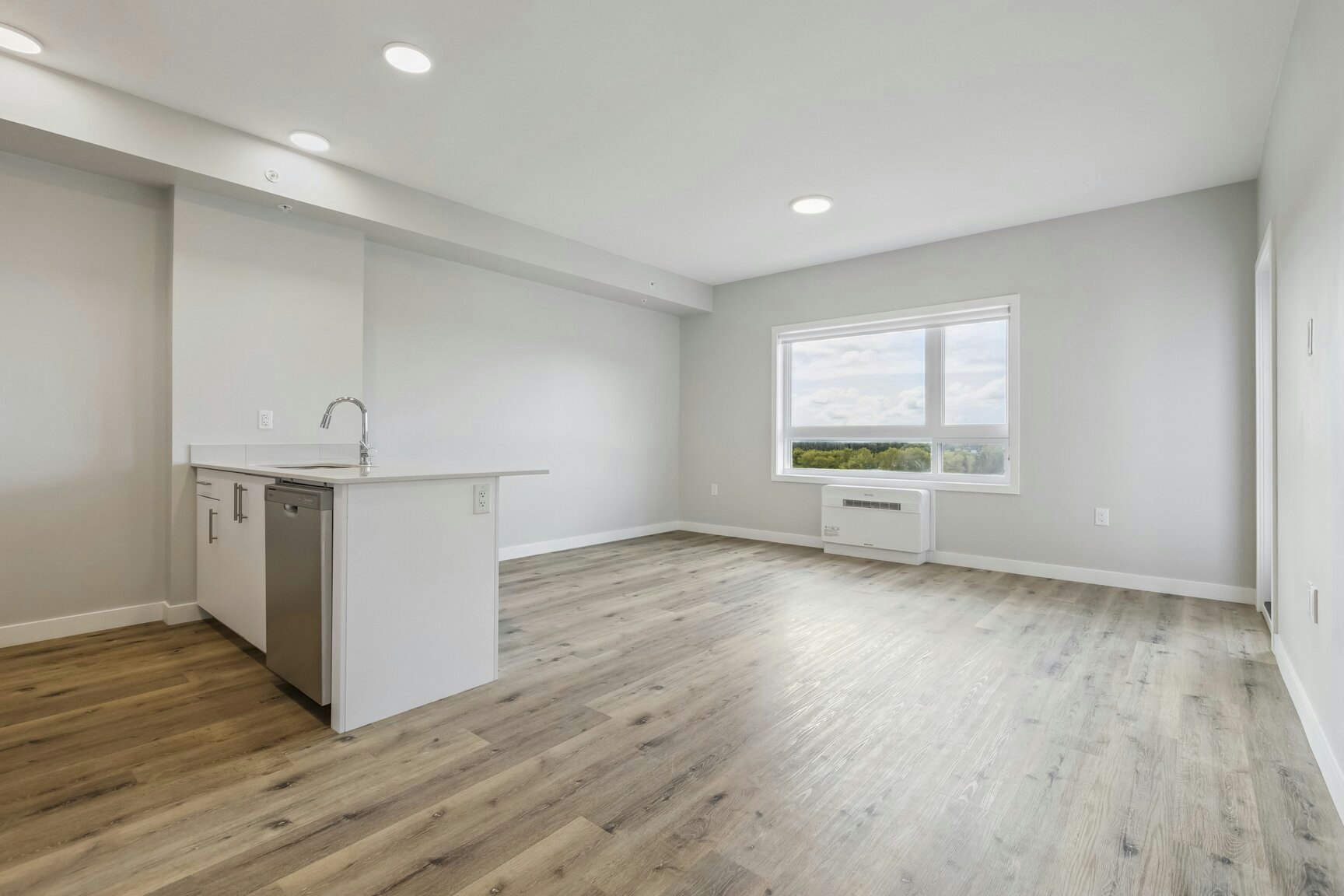 C113-D-239 Eden Oak Trail, Kitchener, ON, N2A 0L5 - 6