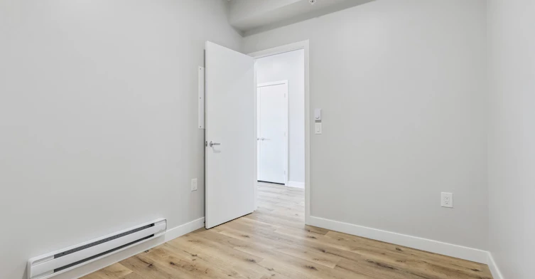 C113-D-239 Eden Oak Trail, Kitchener, ON, N2A 0L5 - 8