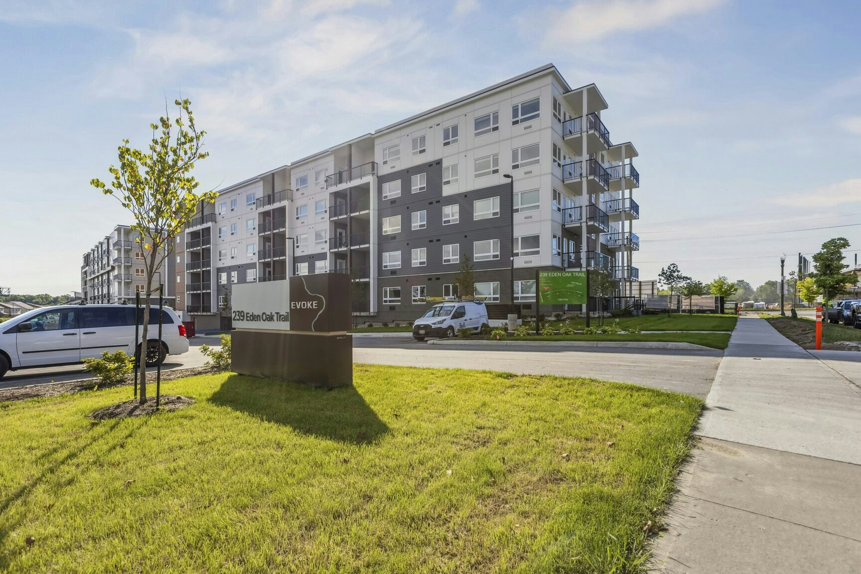 C113-D-239 Eden Oak Trail, Kitchener, ON, N2A 0L5