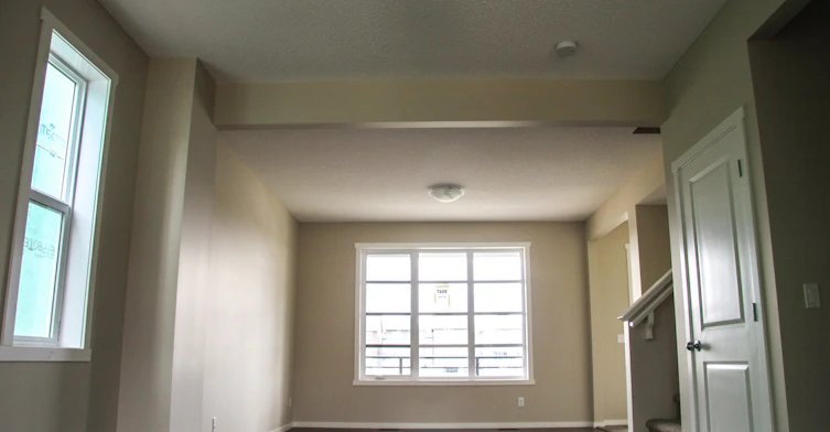 9047 52 Street Northeast, Calgary, AB, T3J 0V5 - 8