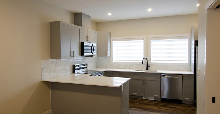 4703 32 Avenue, Beaumont, AB, T4X 3A9 - 2
