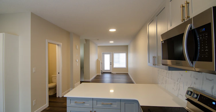 4703 32 Avenue, Beaumont, AB, T4X 3A9 - 3