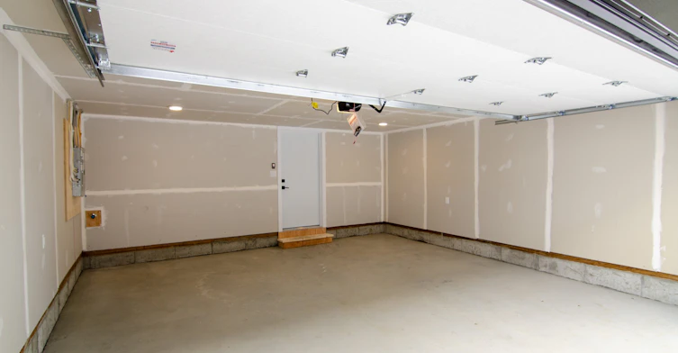4703 32 Avenue, Beaumont, AB, T4X 3A9 - 9