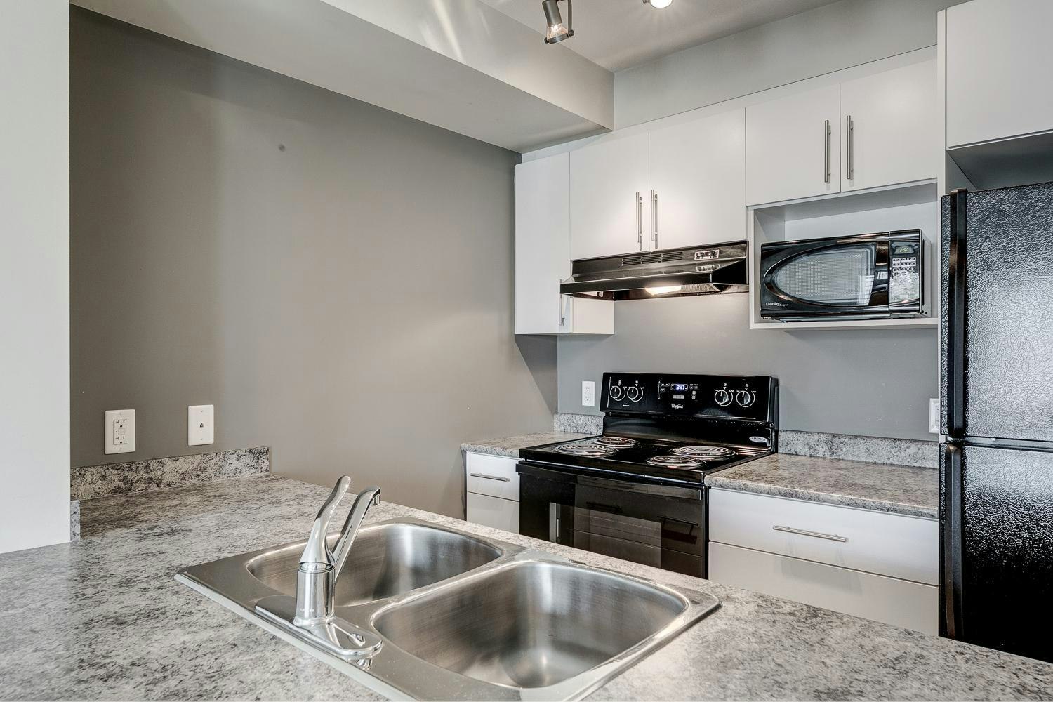 16255 51 Street Northwest, Edmonton, AB, T5Y 0V6 - 3