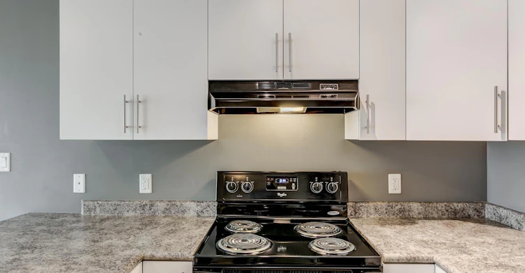 16255 51 Street Northwest, Edmonton, AB, T5Y 0V6 - 4