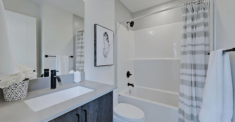 2015 26 Avenue Northwest, Calgary, AB, T2M 2G5 - 12
