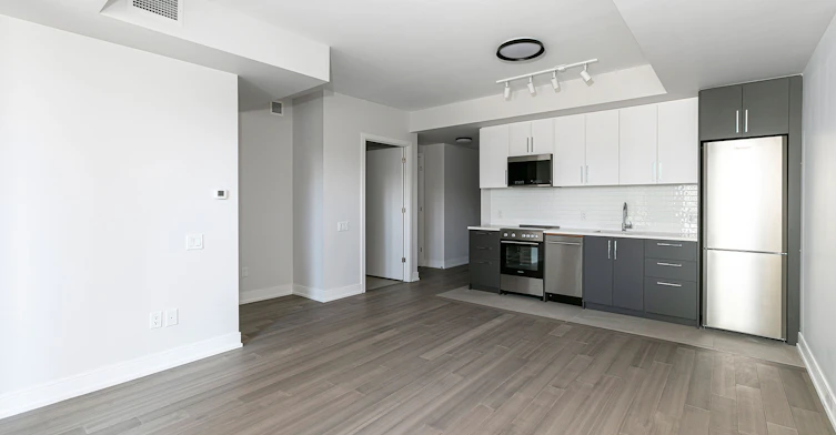 664 Spadina Avenue, Toronto, ON, M5S 2H7 - 4