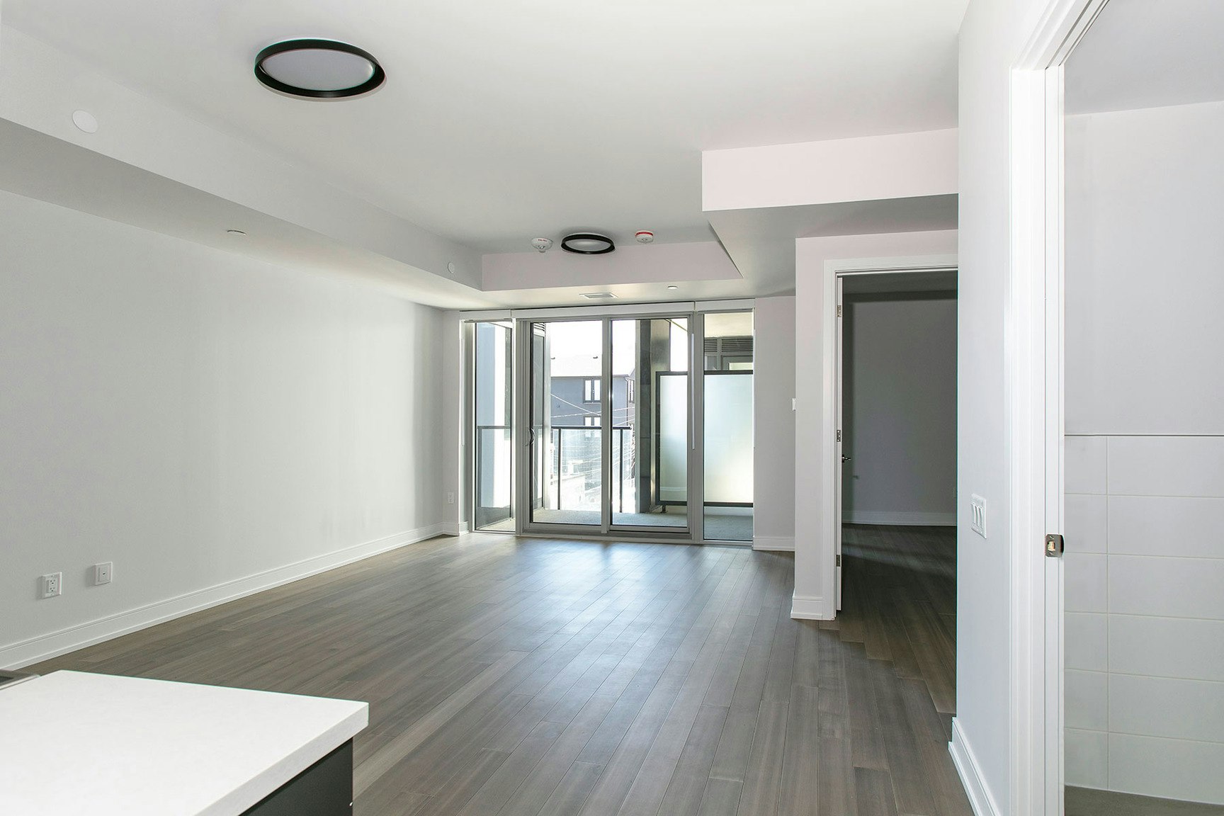 664 Spadina Avenue, Toronto, ON, M5S 2H7