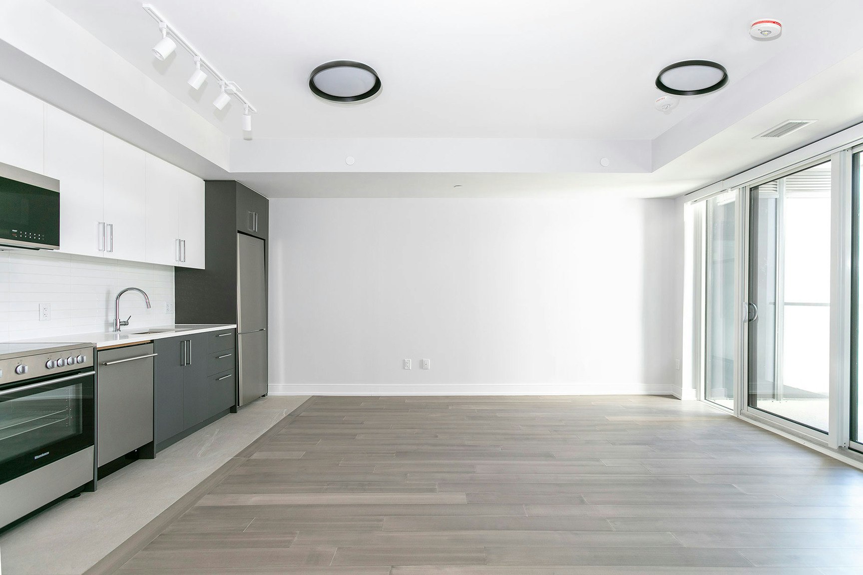 664 Spadina Avenue, Toronto, ON, M5S 2H7 - 2