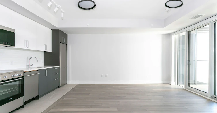 664 Spadina Avenue, Toronto, ON, M5S 2H7 - 2