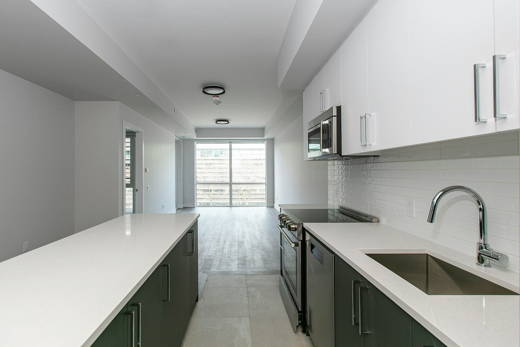664 Spadina Avenue, Toronto, ON, M5S 2H7