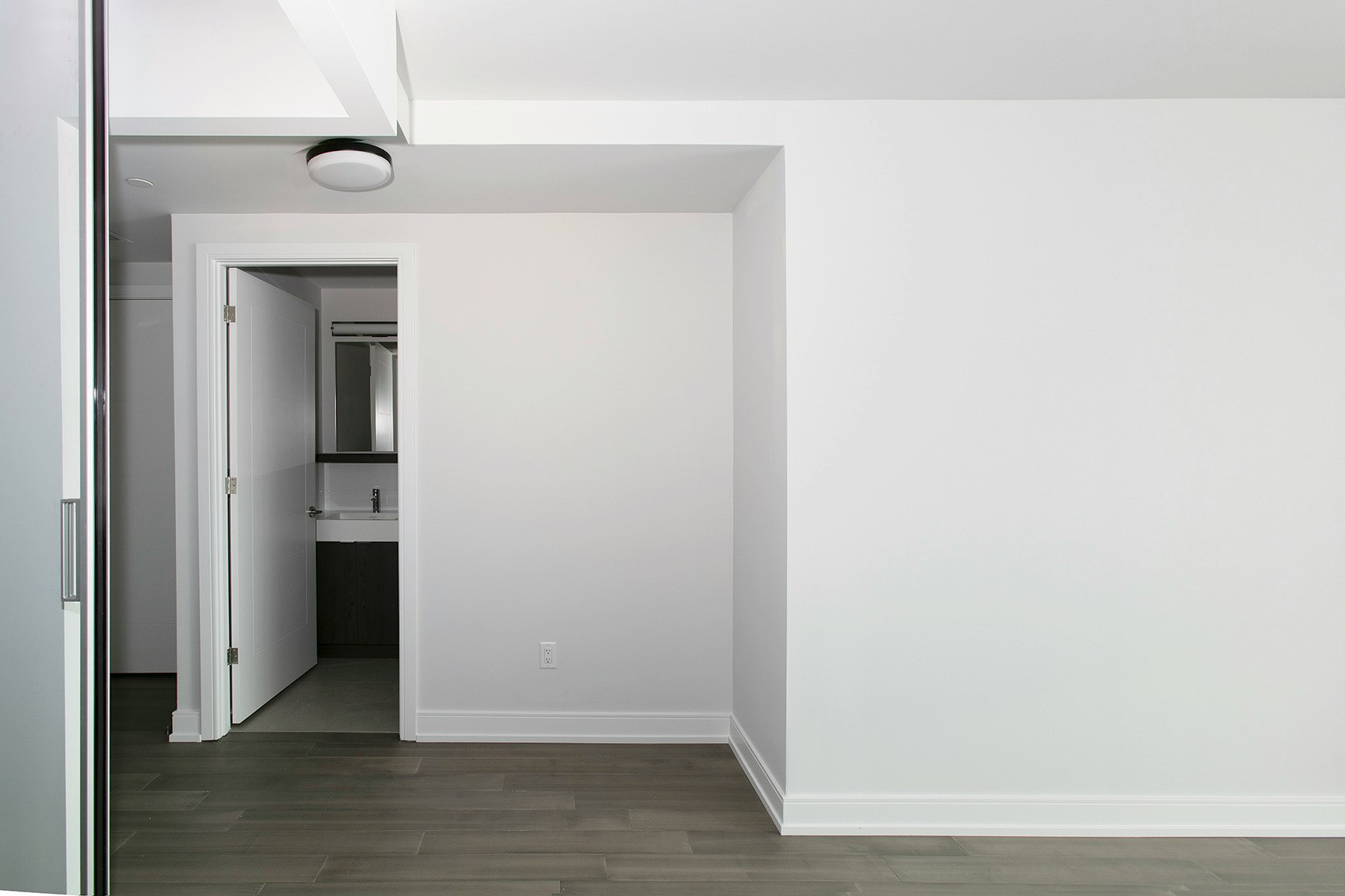 664 Spadina Avenue, Toronto, ON, M5S 2H7 - 8