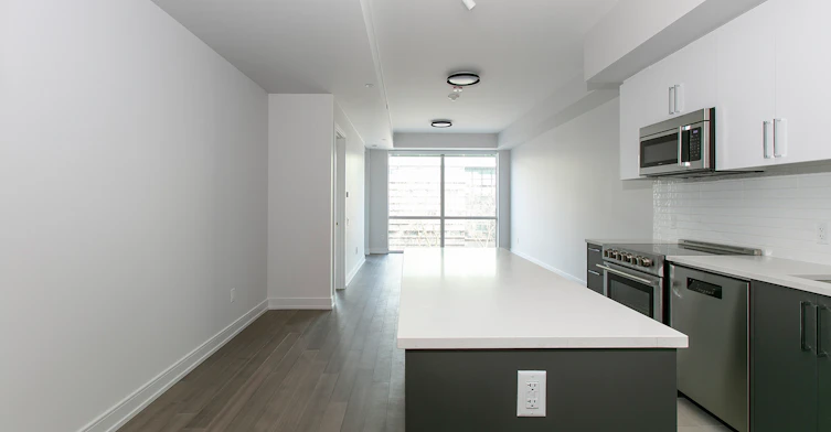 664 Spadina Avenue, Toronto, ON, M5S 2H7 - 4
