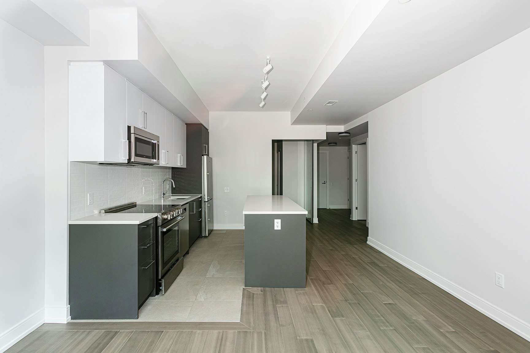 664 Spadina Avenue, Toronto, ON, M5S 2H7 - 3