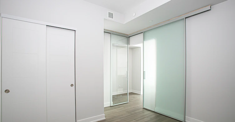664 Spadina Avenue, Toronto, ON, M5S 2H7 - 5