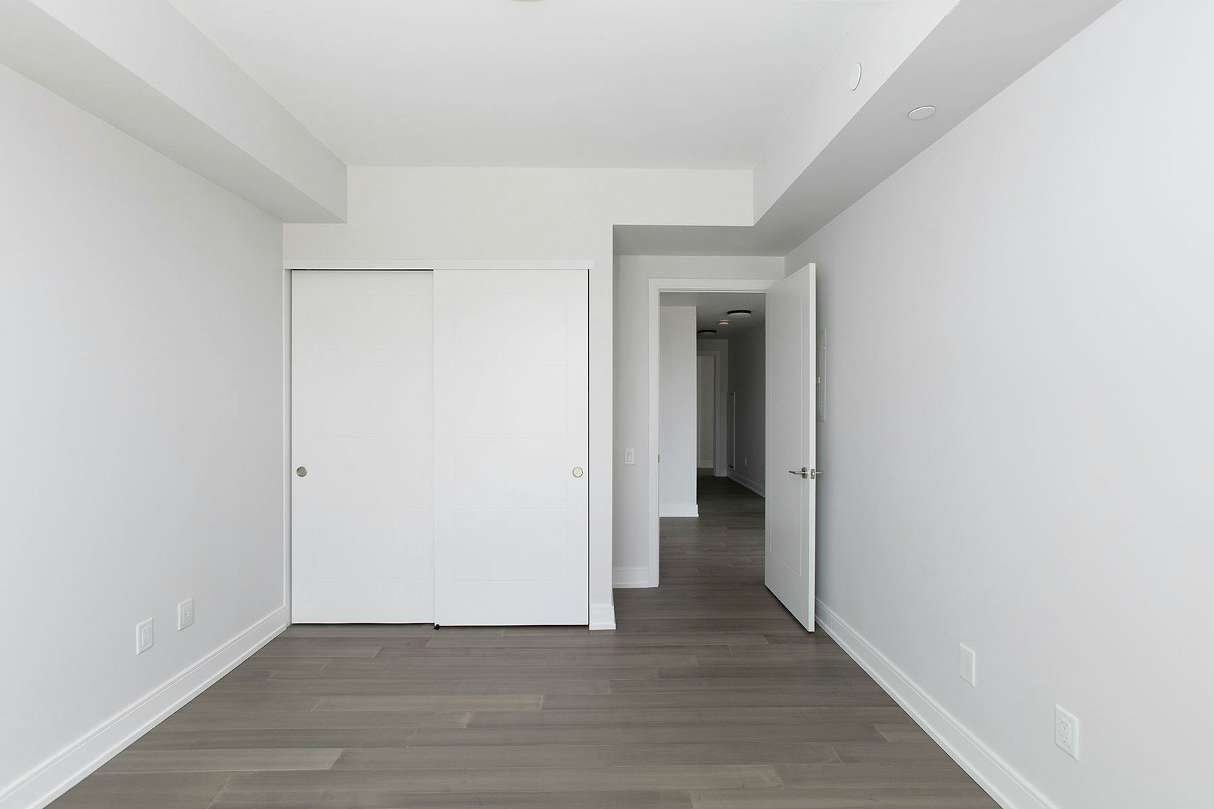 664 Spadina Avenue, Toronto, ON, M5S 2H7 - 4