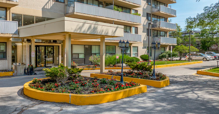 0910-1650 Sheppard Avenue East, Toronto, ON, M2J 1V3 - 9