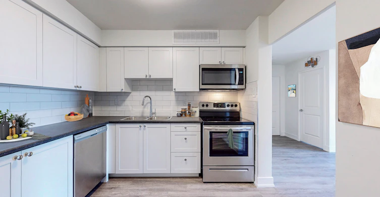 0120-1580 Adelaide Street North, London, ON, N5X 2C1 - 3