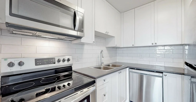 1803-21 King Street, London, ON, N6A 5H3 - 5