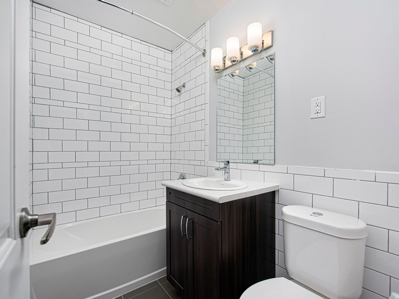 300-0308-50 Adelaide Avenue E, Oshawa, ON, L1G 1Y9 - 4